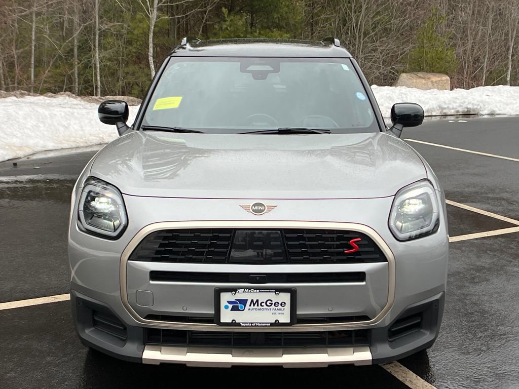 Used 2025 MINI Cooper Countryman S w/ Comfort Package Max image 8