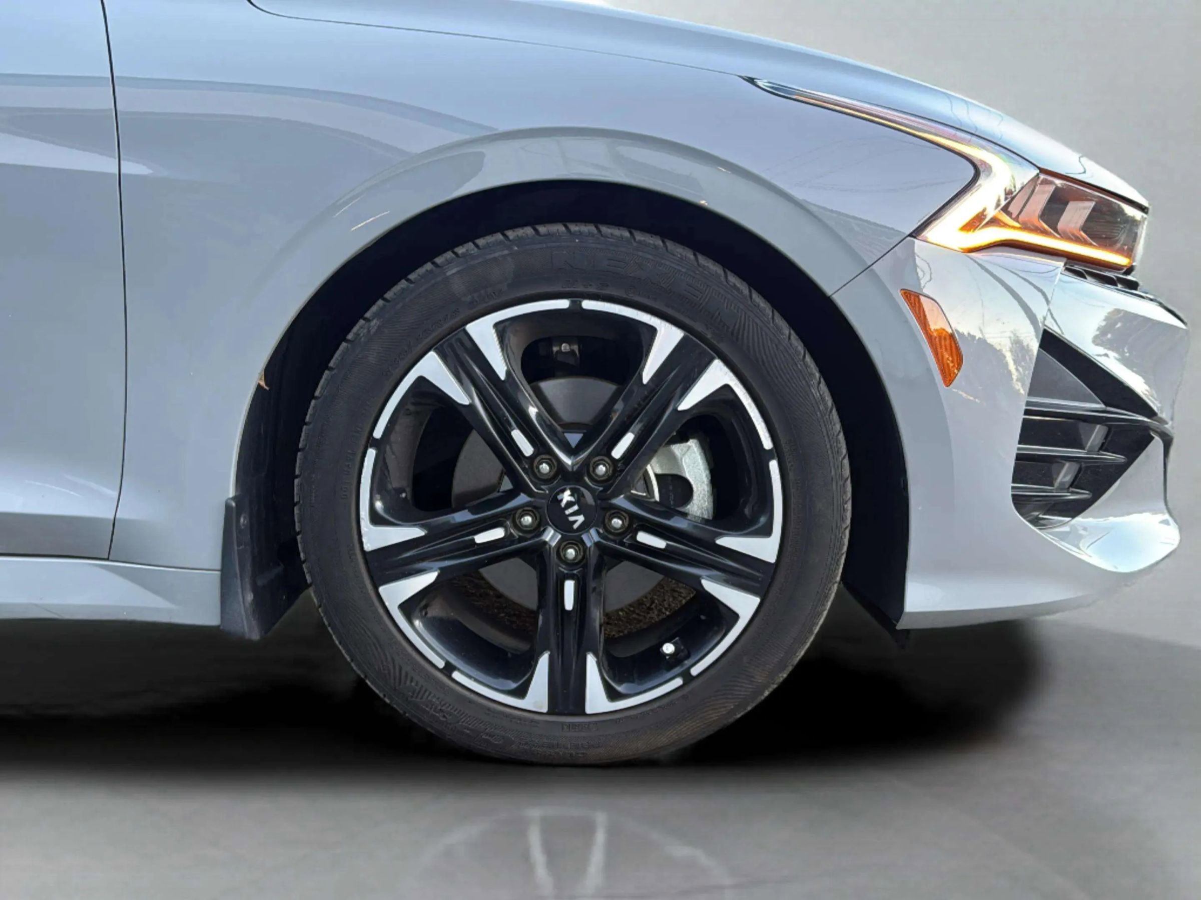 Used 2021 Kia K5 GT-Line w/ GT-Line FWD Premium Package image 35