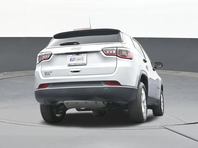 Used 2025 Jeep Compass Sport AWD/4WD image 44