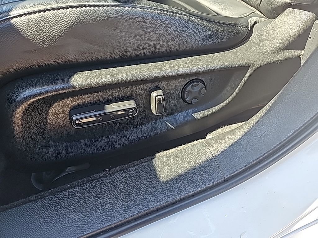 Used 2018 Honda Accord EX-L image 16