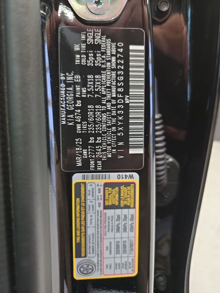 Certified 2025 Kia Sportage EX image 40