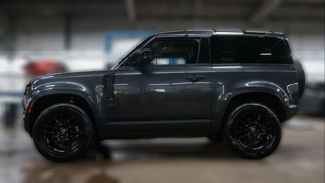 Used 2023 Land Rover Defender 90 S image 4