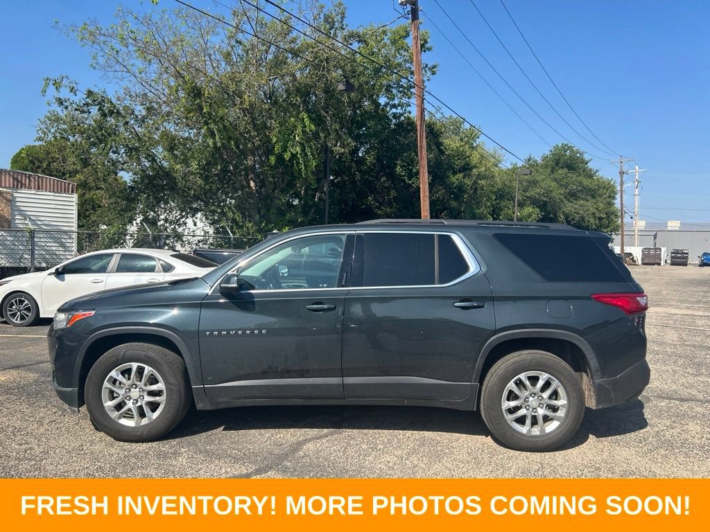 Used 2020 Chevrolet Traverse LT FWD image 5
