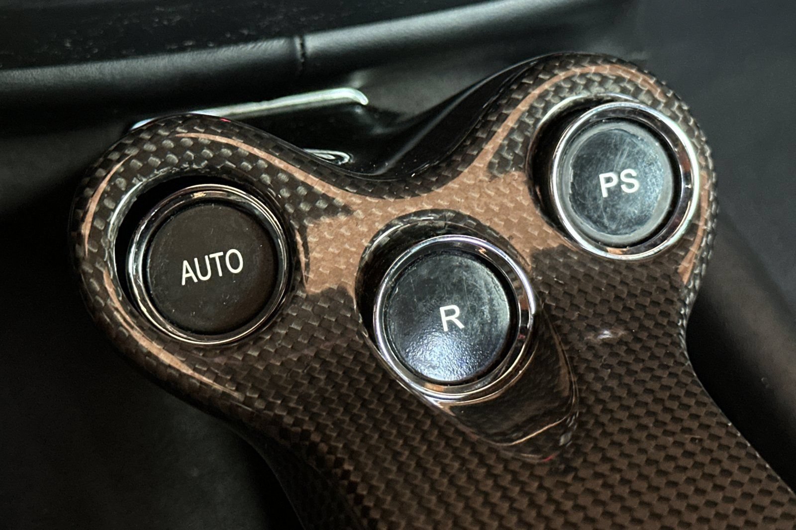 Used 2012 Ferrari California RWD image 36