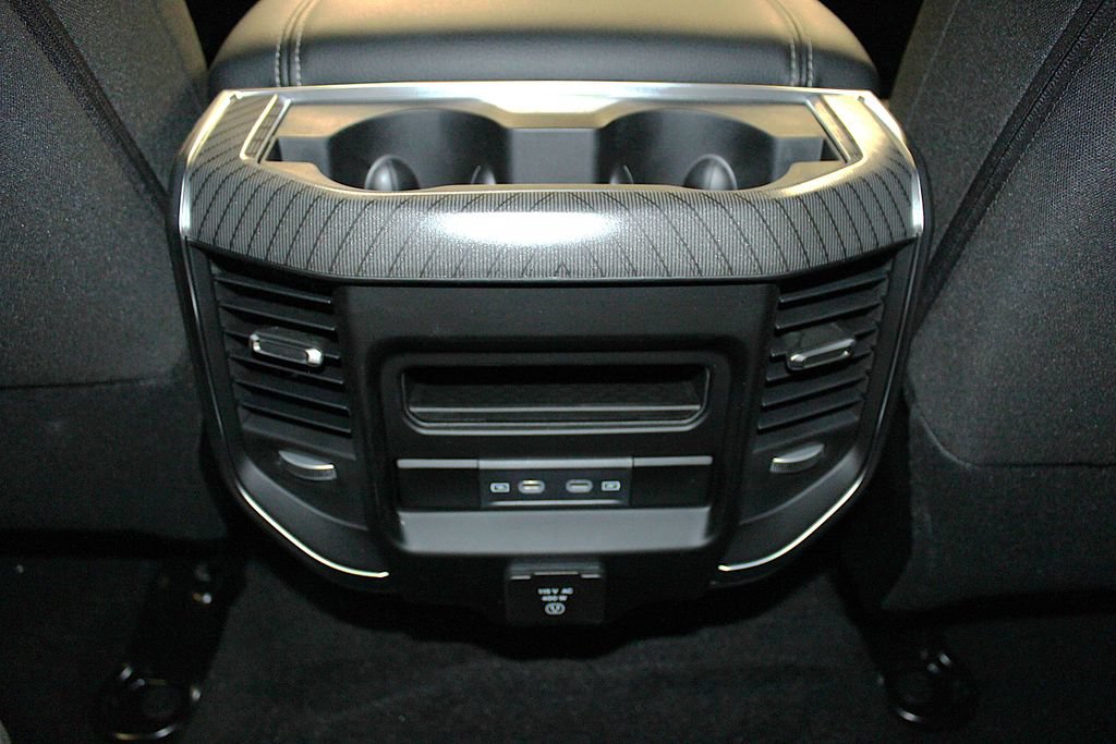 New 2026 RAM 2500 Big Horn AWD/4WD image 38