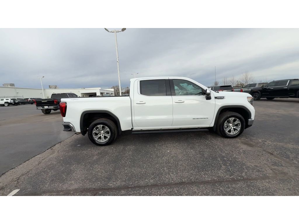 Certified 2024 GMC Sierra 1500 SLT image 9