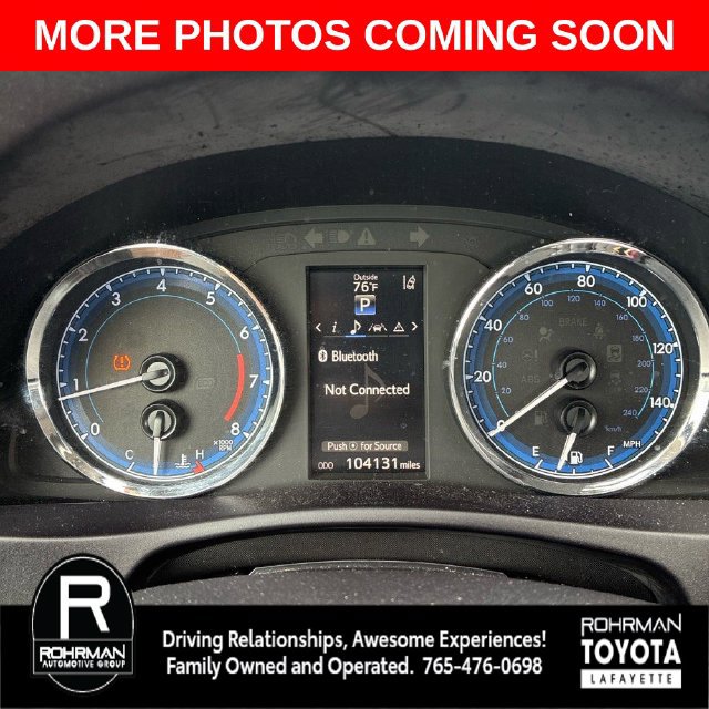 Used 2017 Toyota Corolla SE w/ SE Premium Package FWD image 11