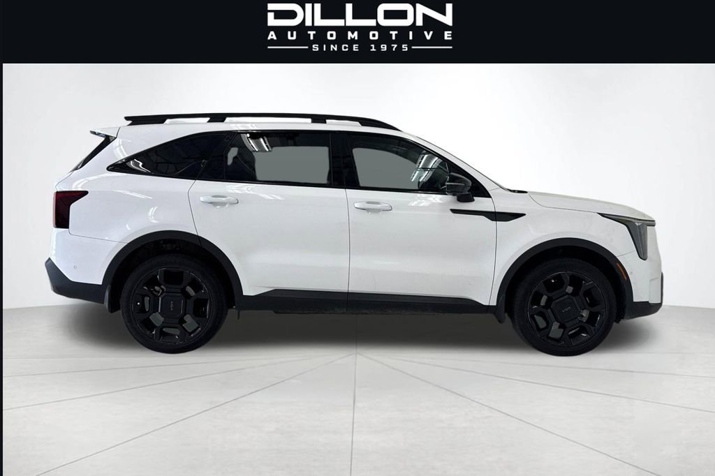 Certified 2025 Kia Sorento SX AWD/4WD image 4