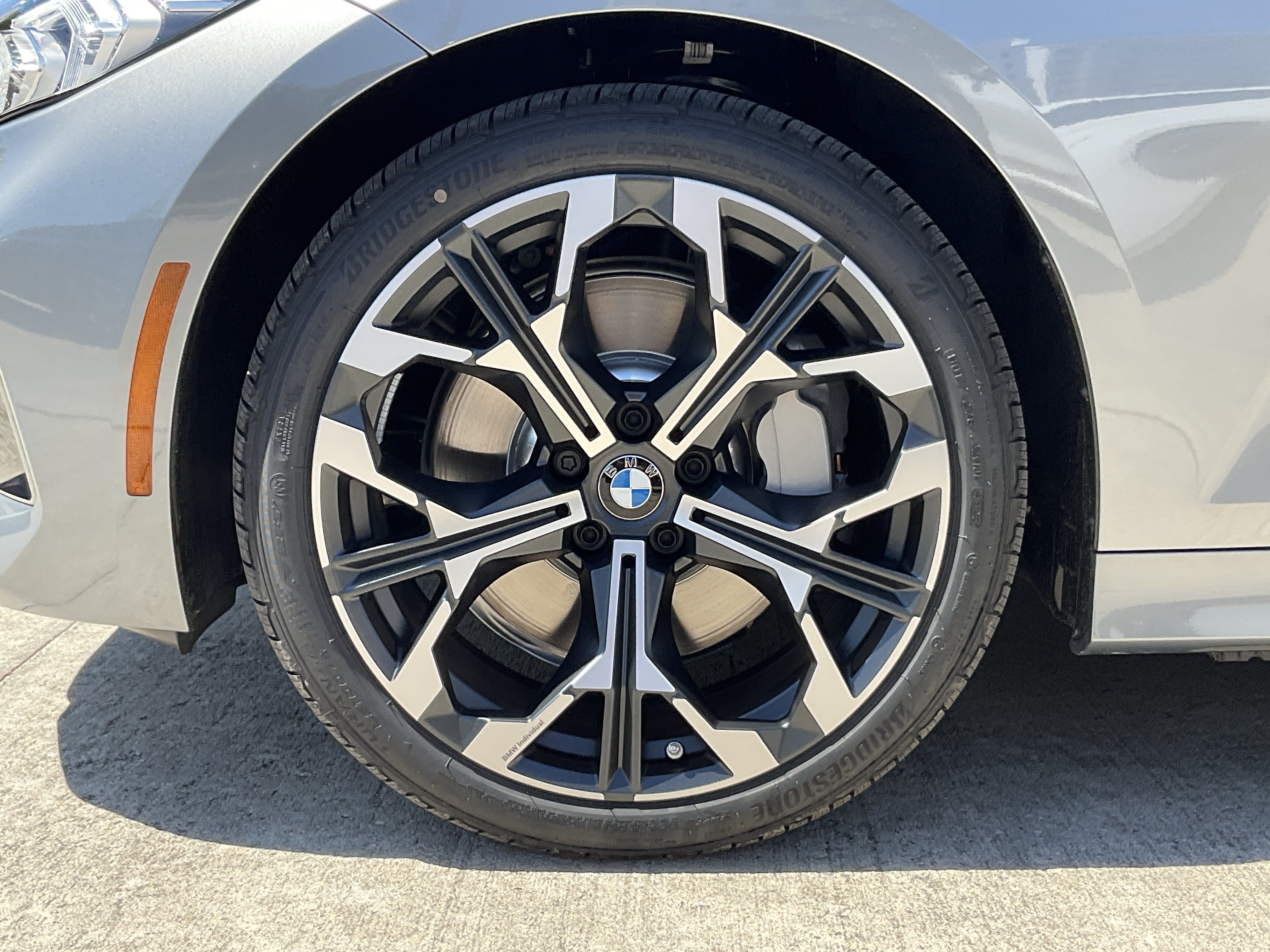 Used 2026 BMW 330i Sedan w/ Premium Package RWD image 7