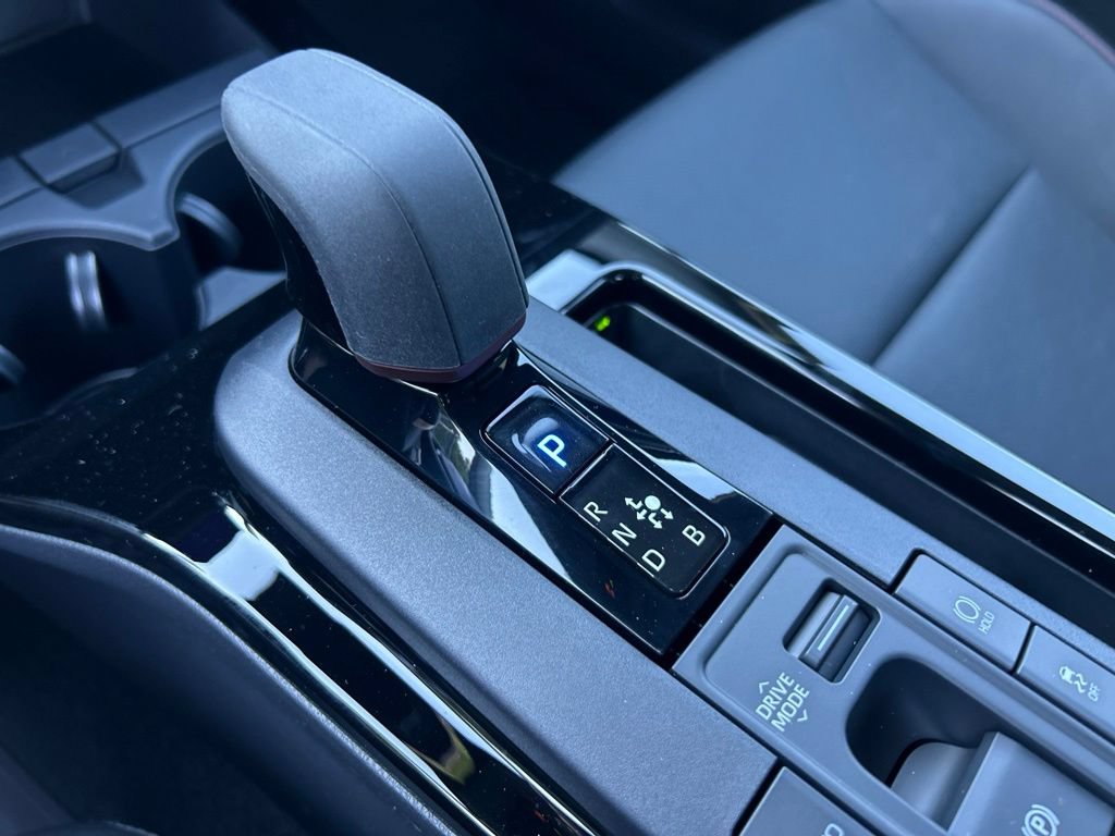New 2026 Toyota Prius Plug-In Hybrid FWD image 22