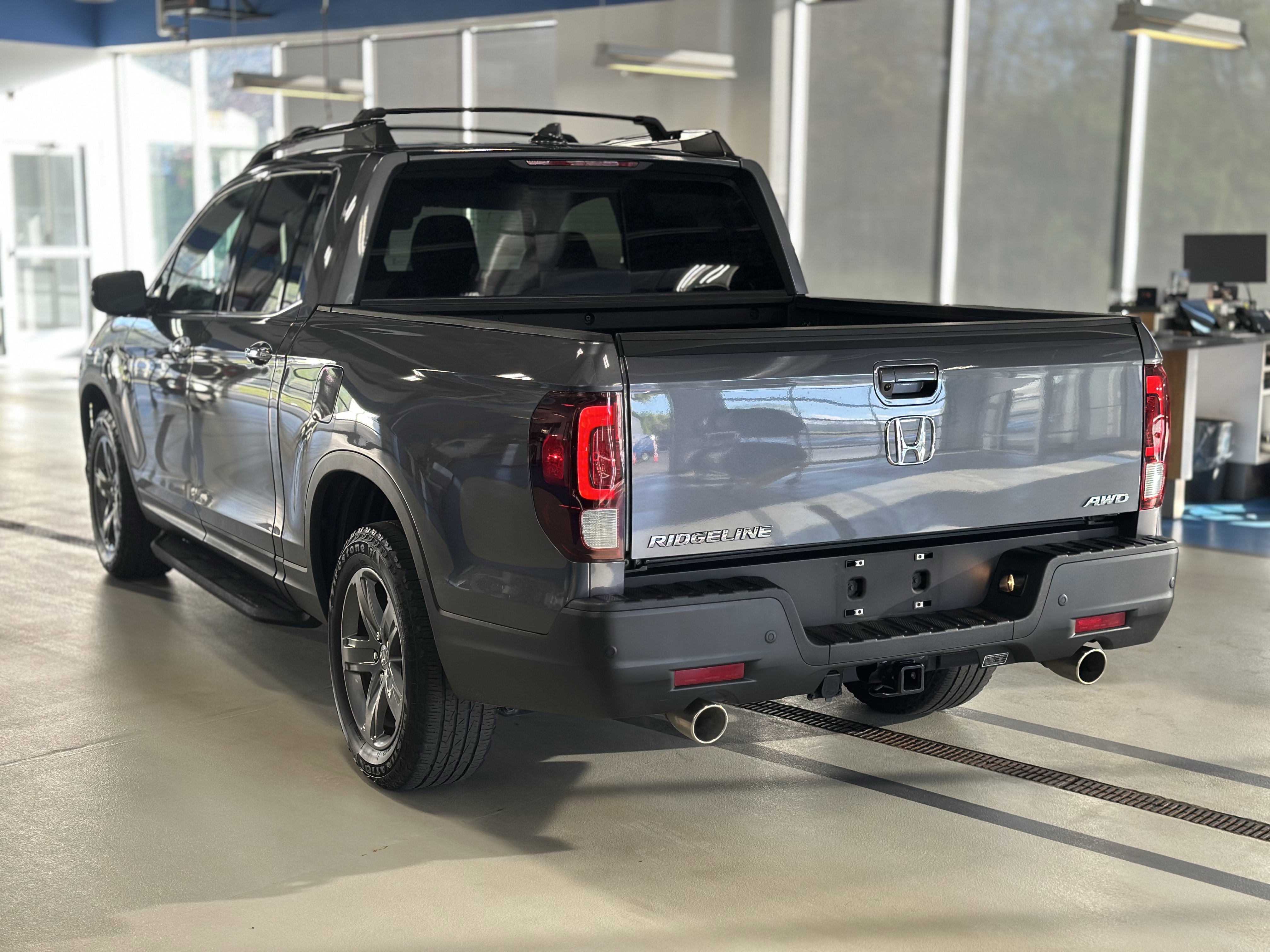 Used 2023 Honda Ridgeline RTL-E image 8