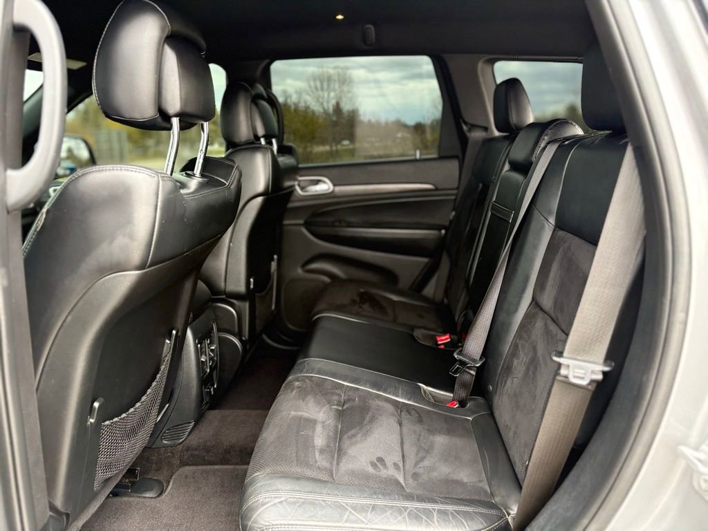 Used 2018 Jeep Grand Cherokee Altitude AWD/4WD image 29