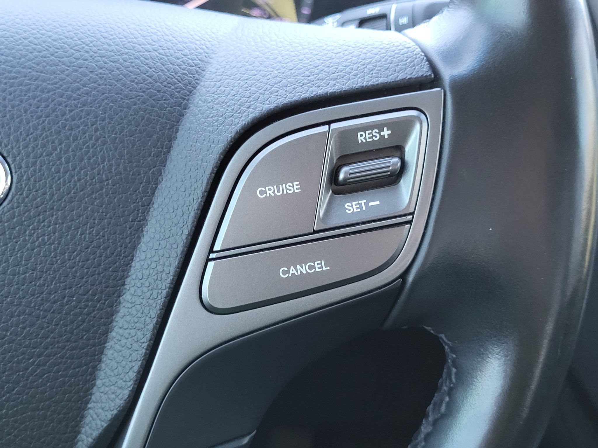 Used 2019 Hyundai Santa Fe XL FWD image 20