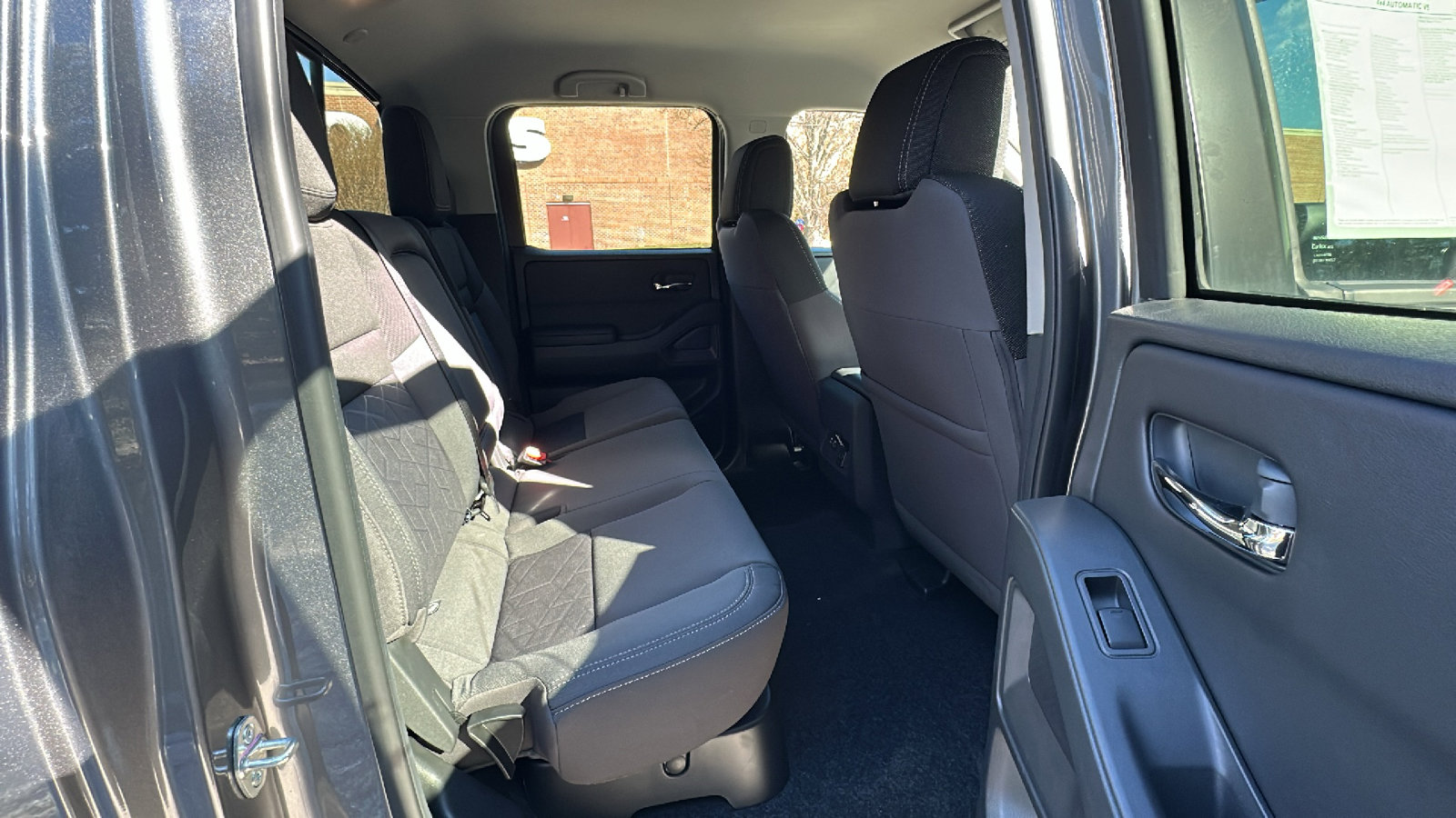 New 2026 Nissan Frontier SV w/ SV Convenience Package AWD/4WD image 9