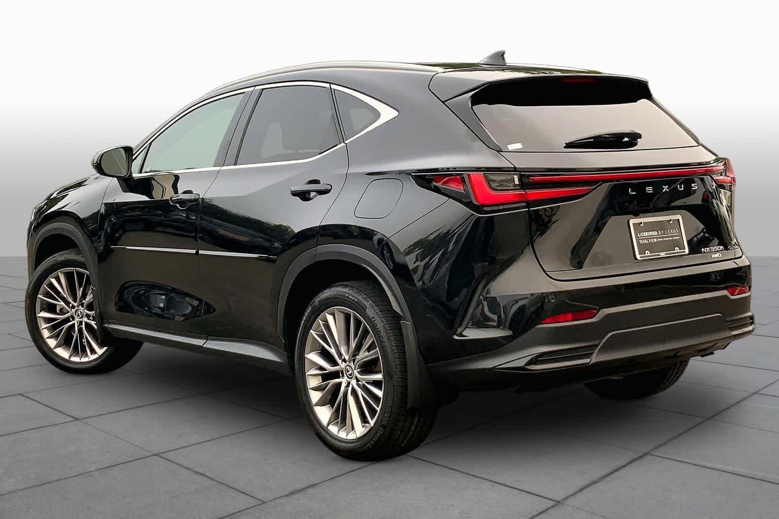 Used 2022 Lexus NX 350h AWD image 12