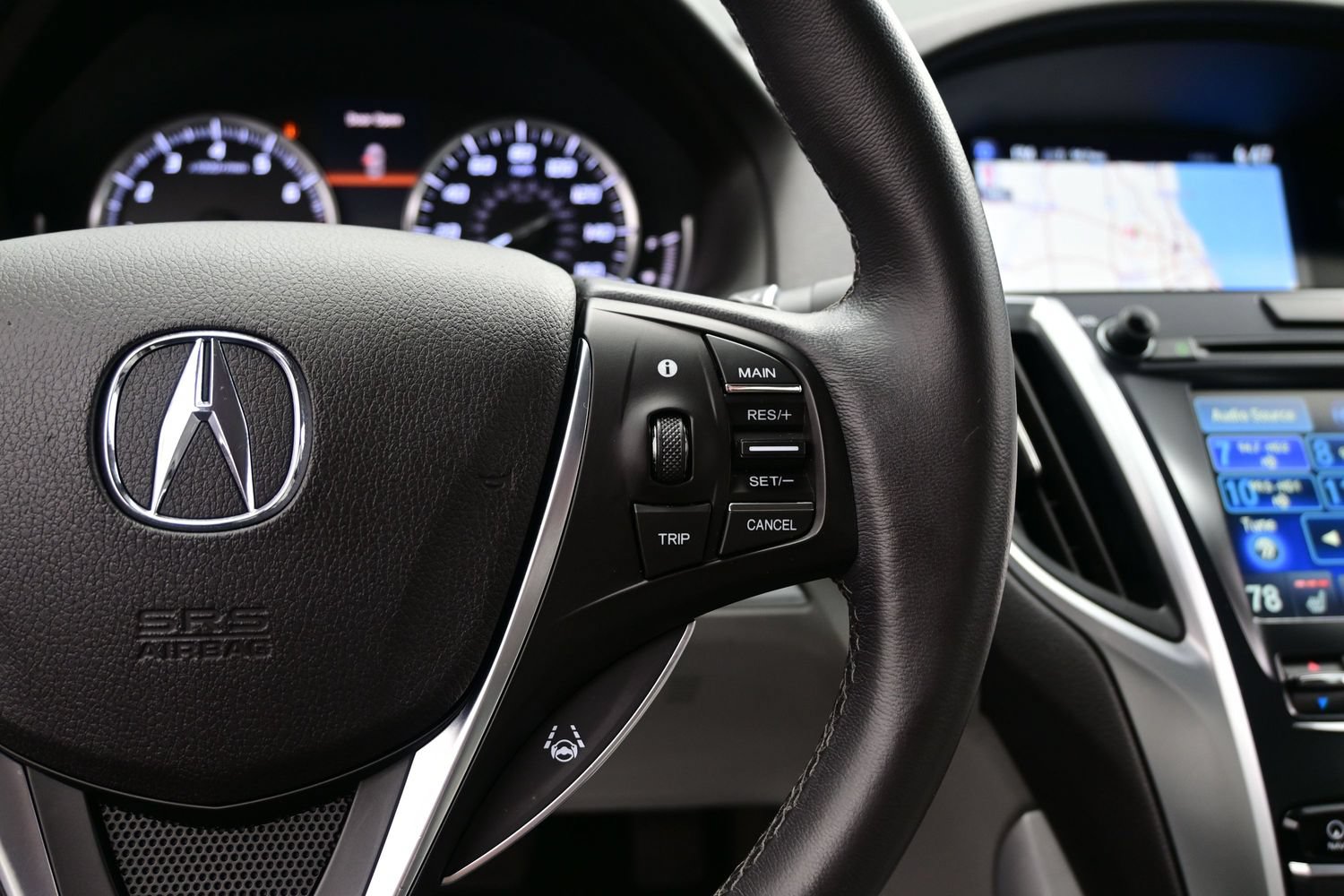 Used 2015 Acura TLX w/ Technology Package FWD image 24