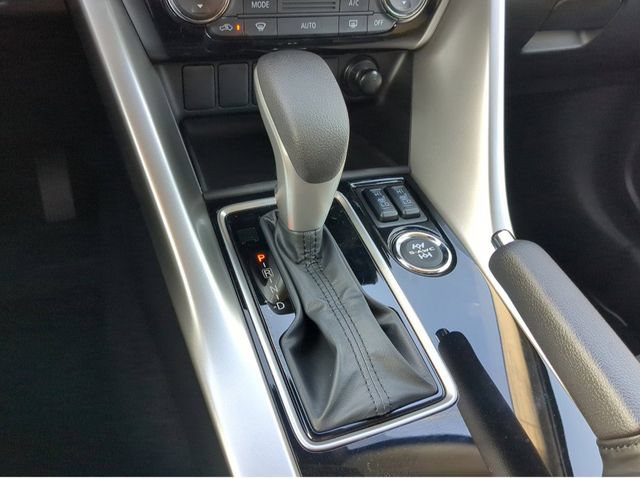 New 2026 Mitsubishi Eclipse Cross LE AWD/4WD image 28