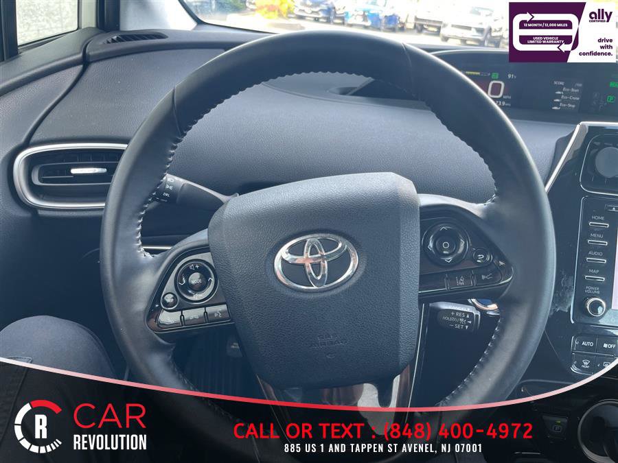 Used 2020 Toyota Prius Prime LE FWD image 21