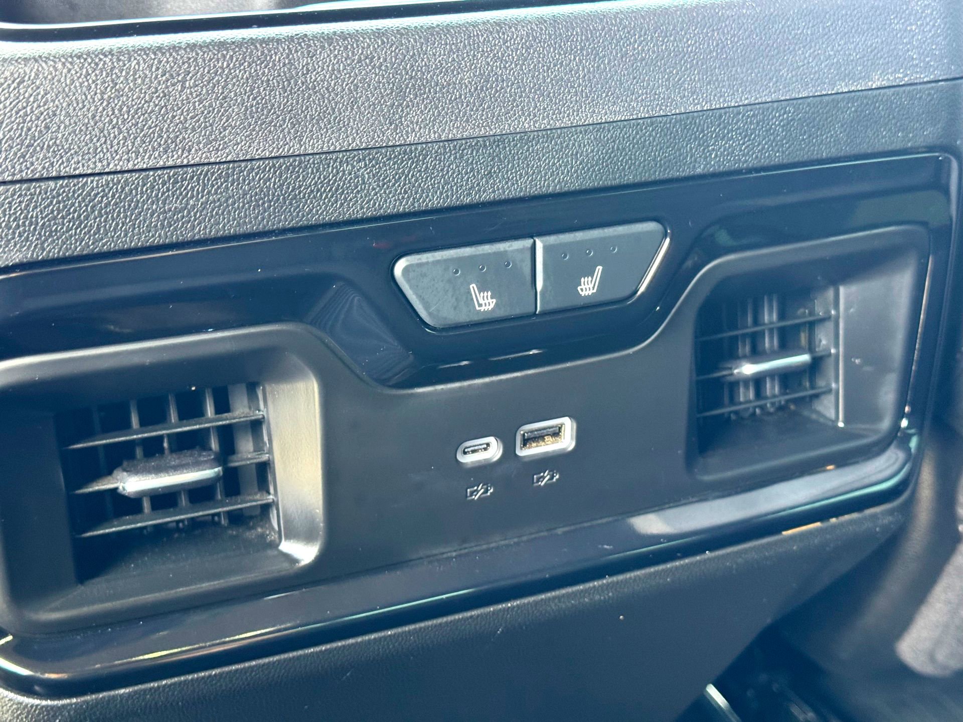 Used 2025 Chevrolet Silverado 2500 ZR2 w/ ZR2 Bison Edition image 25