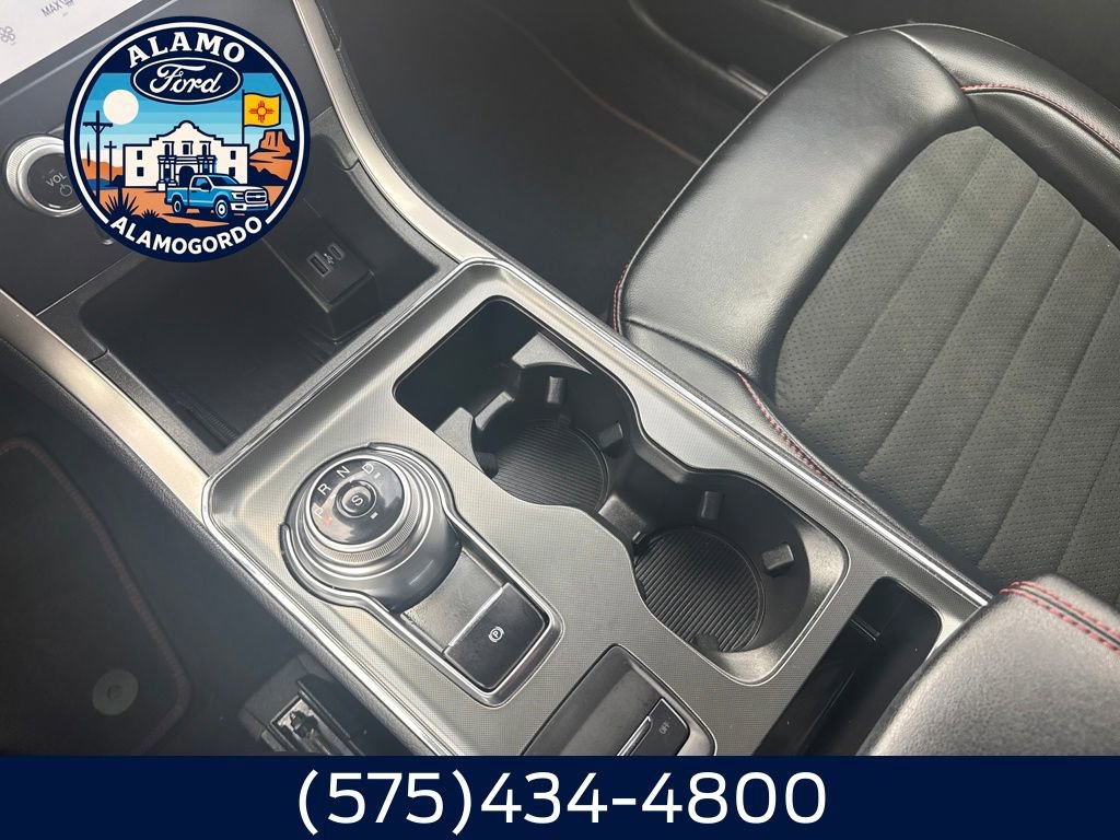 Used 2023 Ford Edge ST-Line image 9