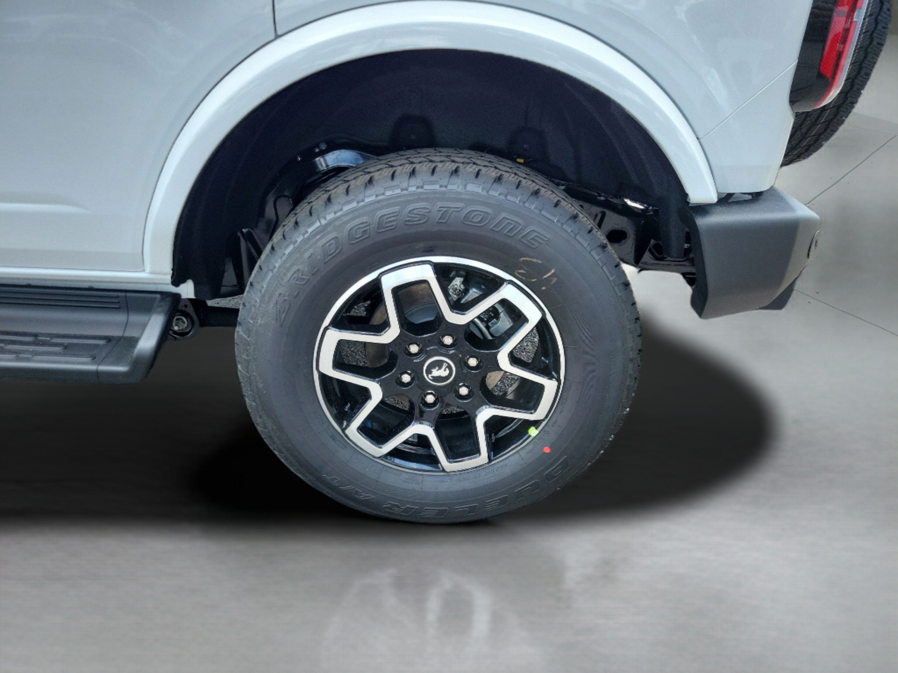 New 2026 Ford Bronco Outer Banks AWD/4WD image 29