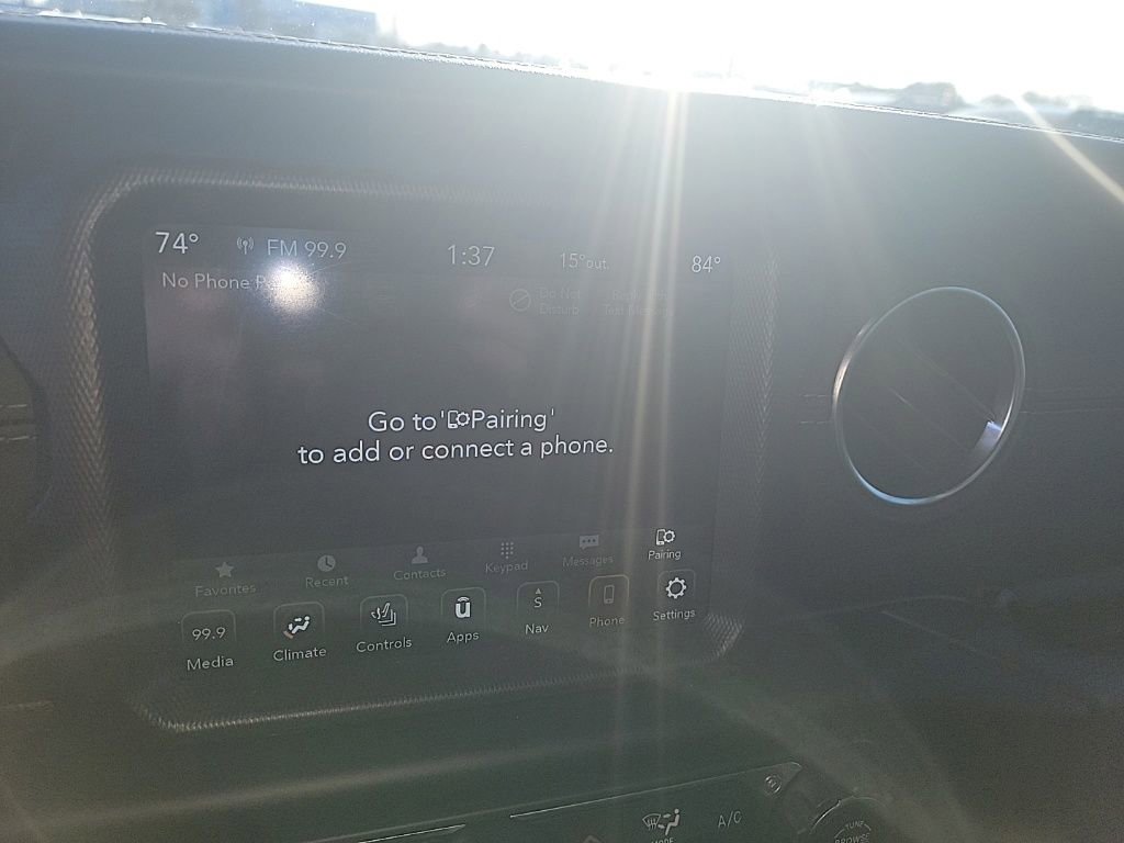 Used 2019 Jeep Wrangler Unlimited Sahara image 18