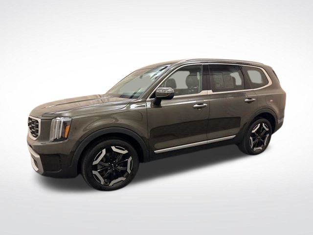 Certified 2024 Kia Telluride S FWD image 4