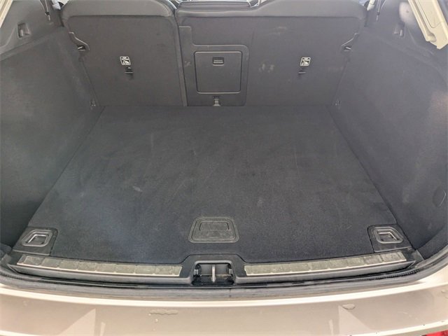 Used 2025 Volvo XC60 B5 Plus image 30