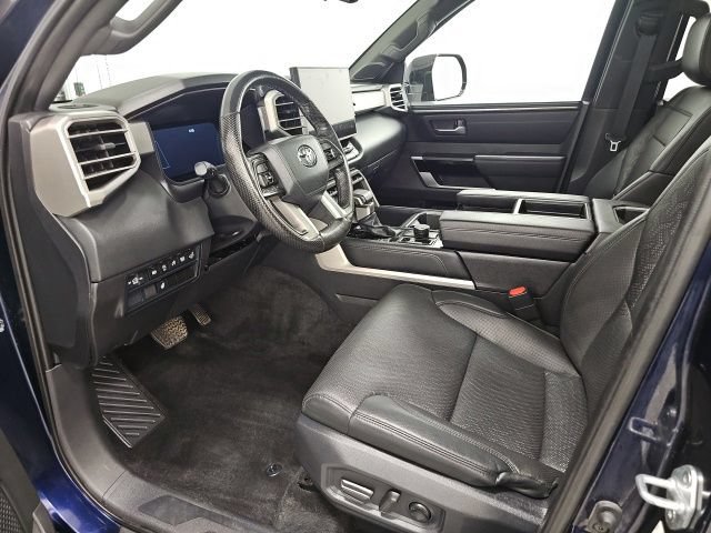 Used 2025 Toyota Tundra Limited AWD/4WD image 15