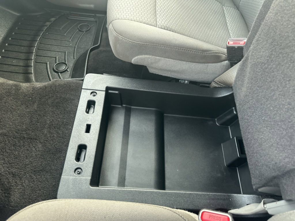 Used 2017 Ford F150 XLT image 19