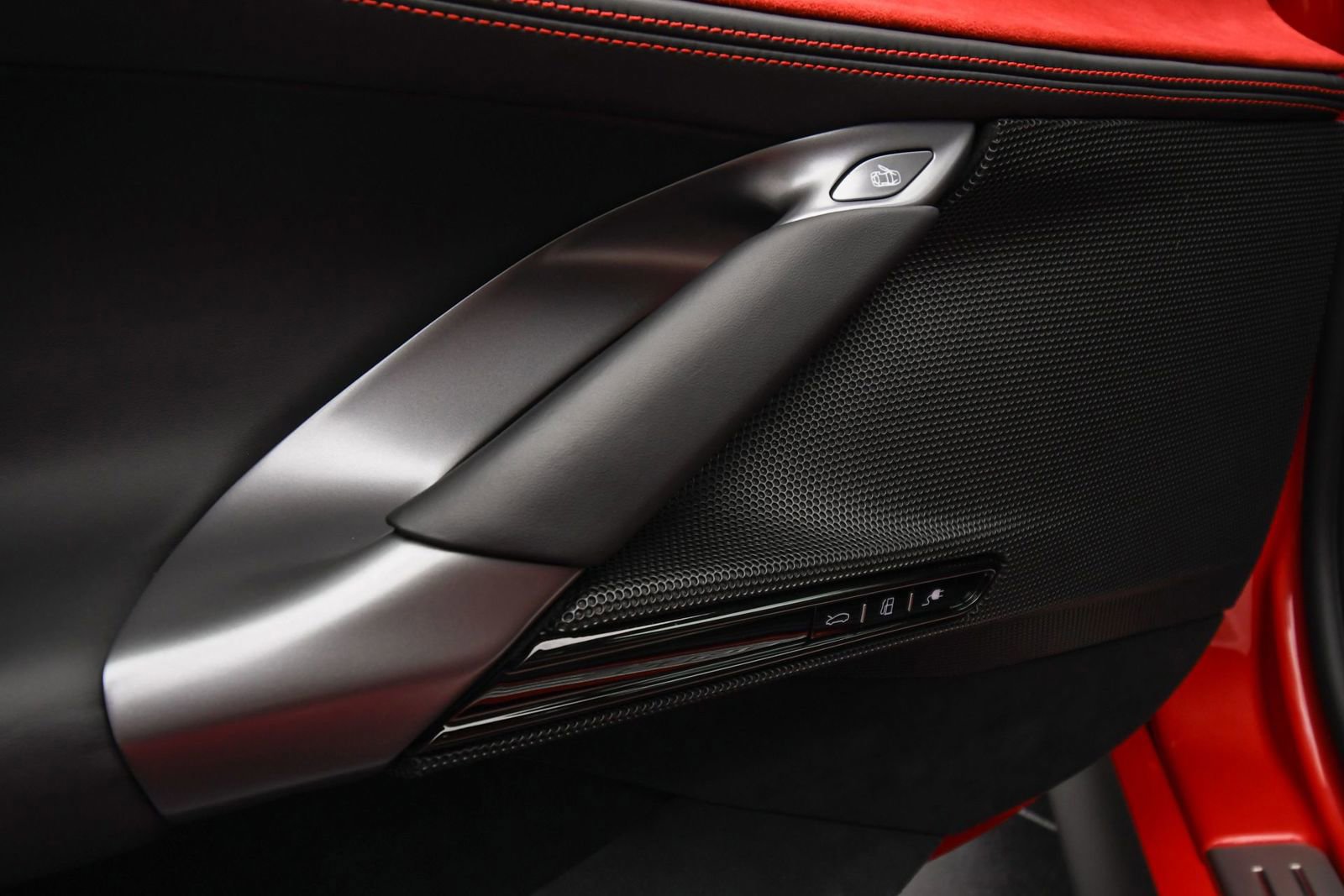 Used 2023 Ferrari SF90 Stradale image 53