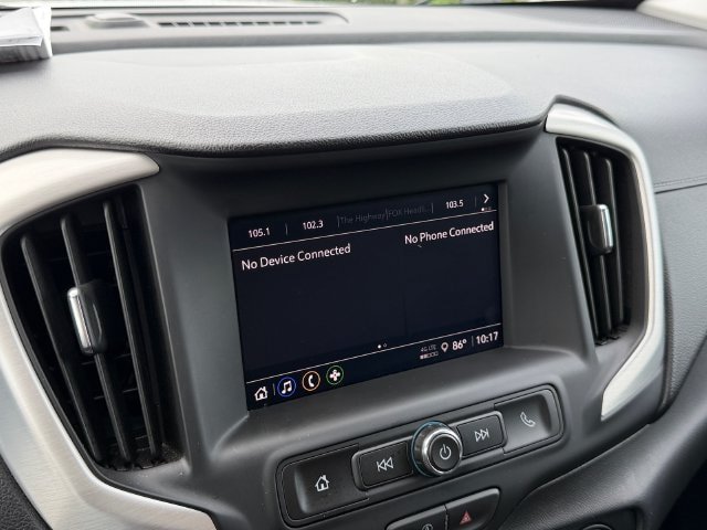Used 2024 GMC Terrain SLE FWD image 23