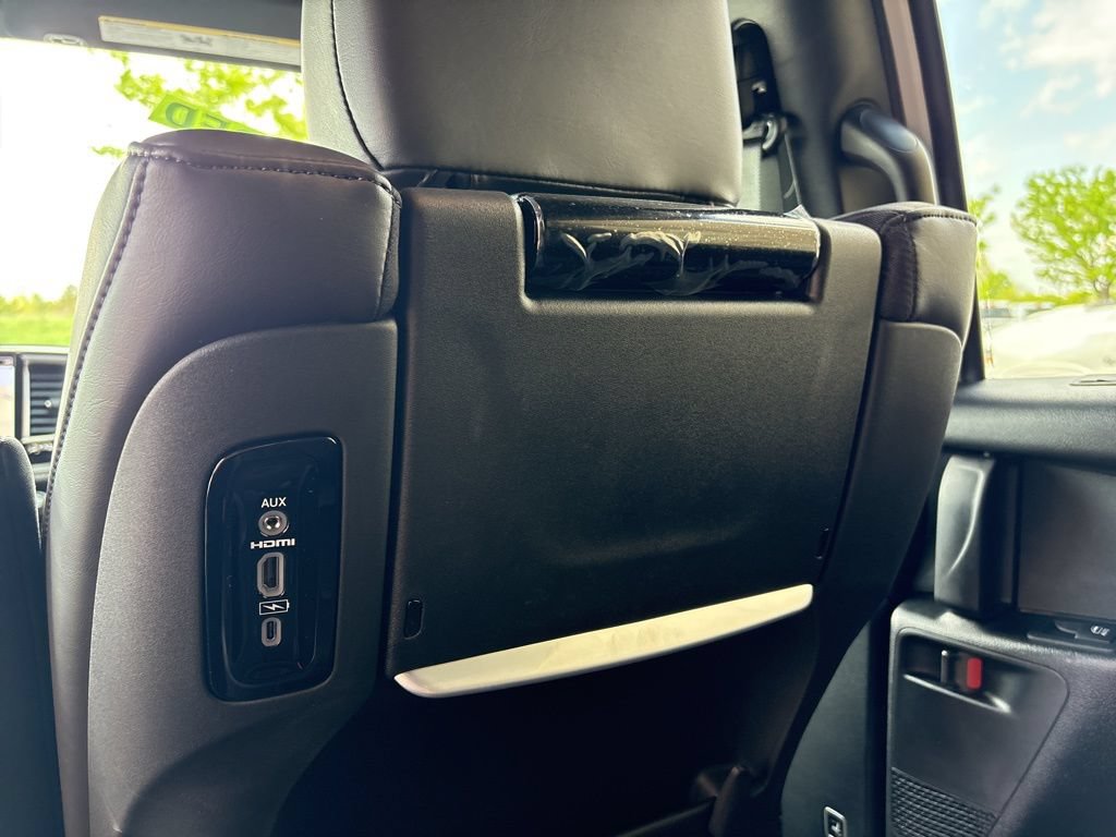 New 2026 Chrysler Pacifica Select FWD image 39