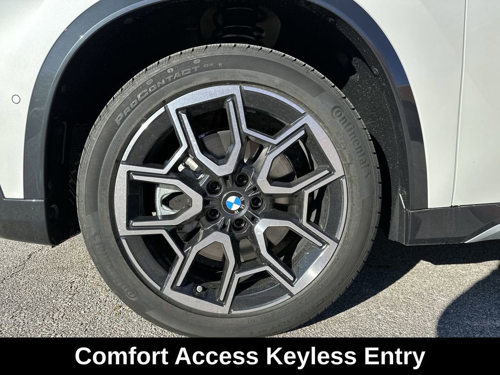 Used 2025 BMW X1 xDrive28i w/ Convenience Package image 14