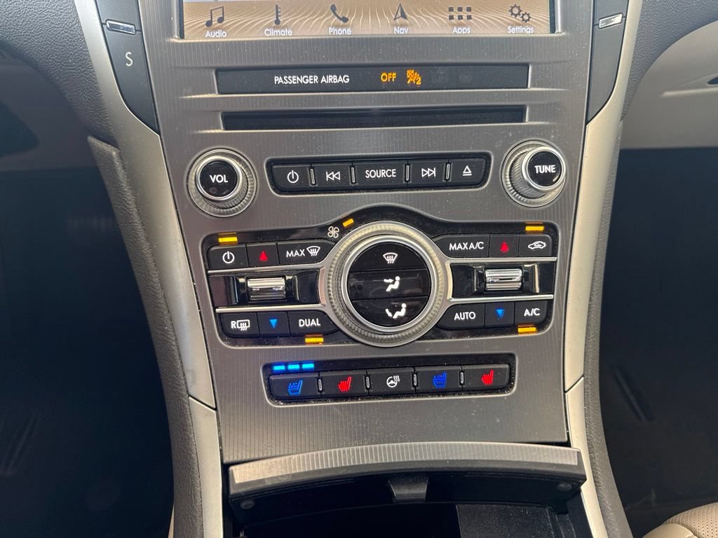 Used 2019 Lincoln MKZ Reserve w/ Luxury Package AWD/4WD image 19