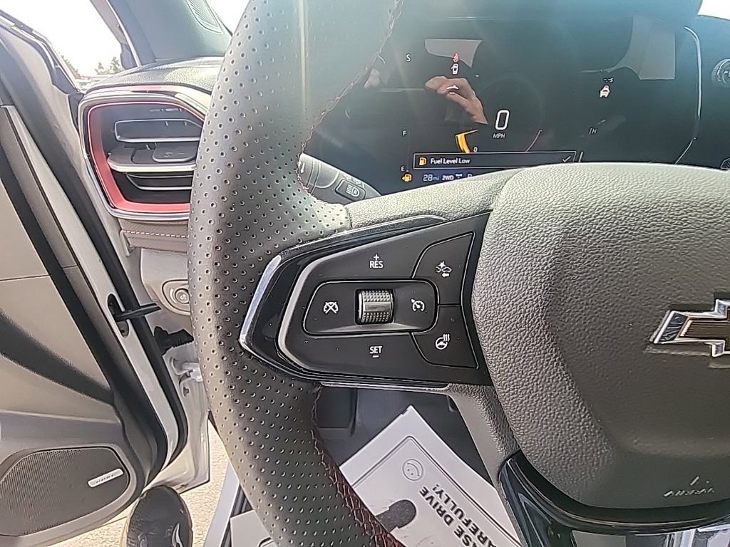 Used 2025 Chevrolet TrailBlazer RS w/ Convenience Package image 18