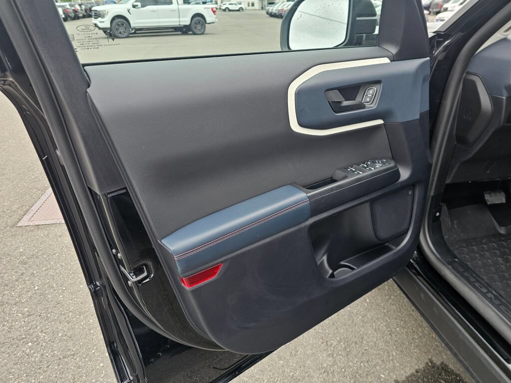 Certified 2024 Ford Bronco Sport Heritage w/ Heritage Convenience Package AWD/4WD image 16