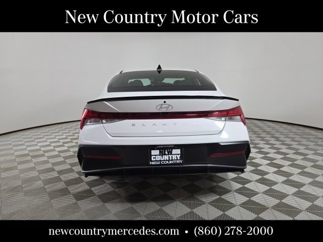 Used 2026 Hyundai Elantra SEL Sport Premium FWD image 6