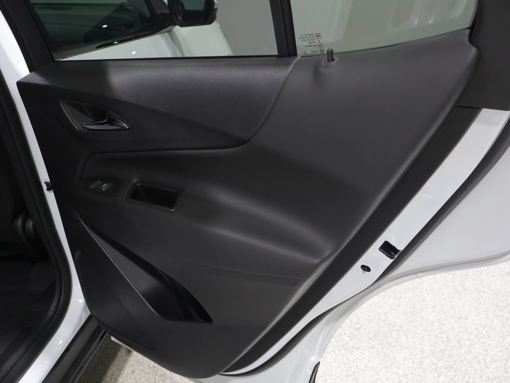 Used 2023 Chevrolet Equinox LT AWD/4WD image 24