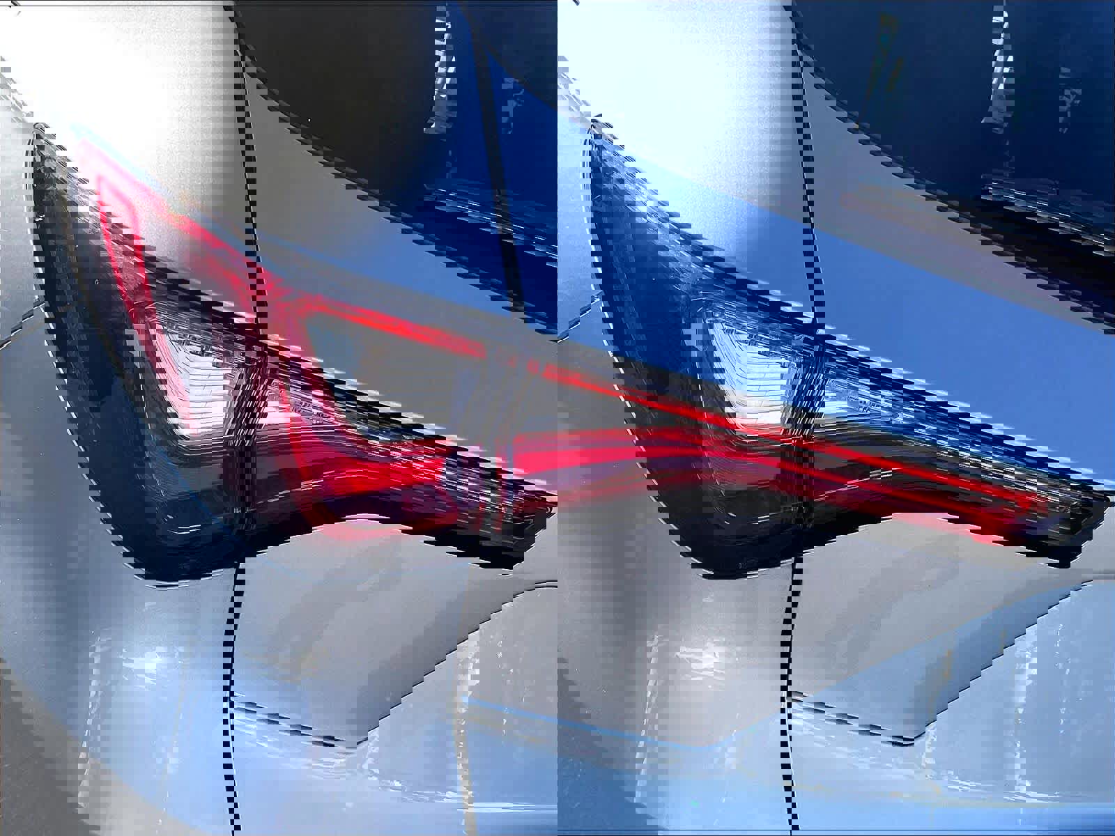 Used 2023 Acura MDX FWD w/ Technology Package image 31