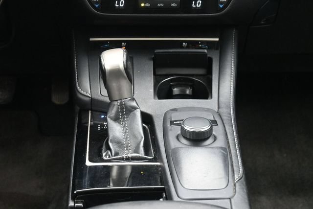 Used 2016 Lexus ES 350 w/ Premium Package w/Wood Trim FWD image 23