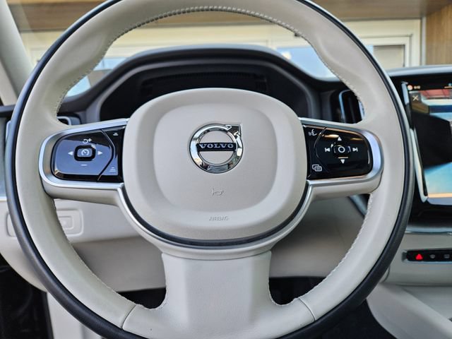 Certified 2025 Volvo XC60 T8 Plus w/ Protection Package Premier AWD/4WD image 23