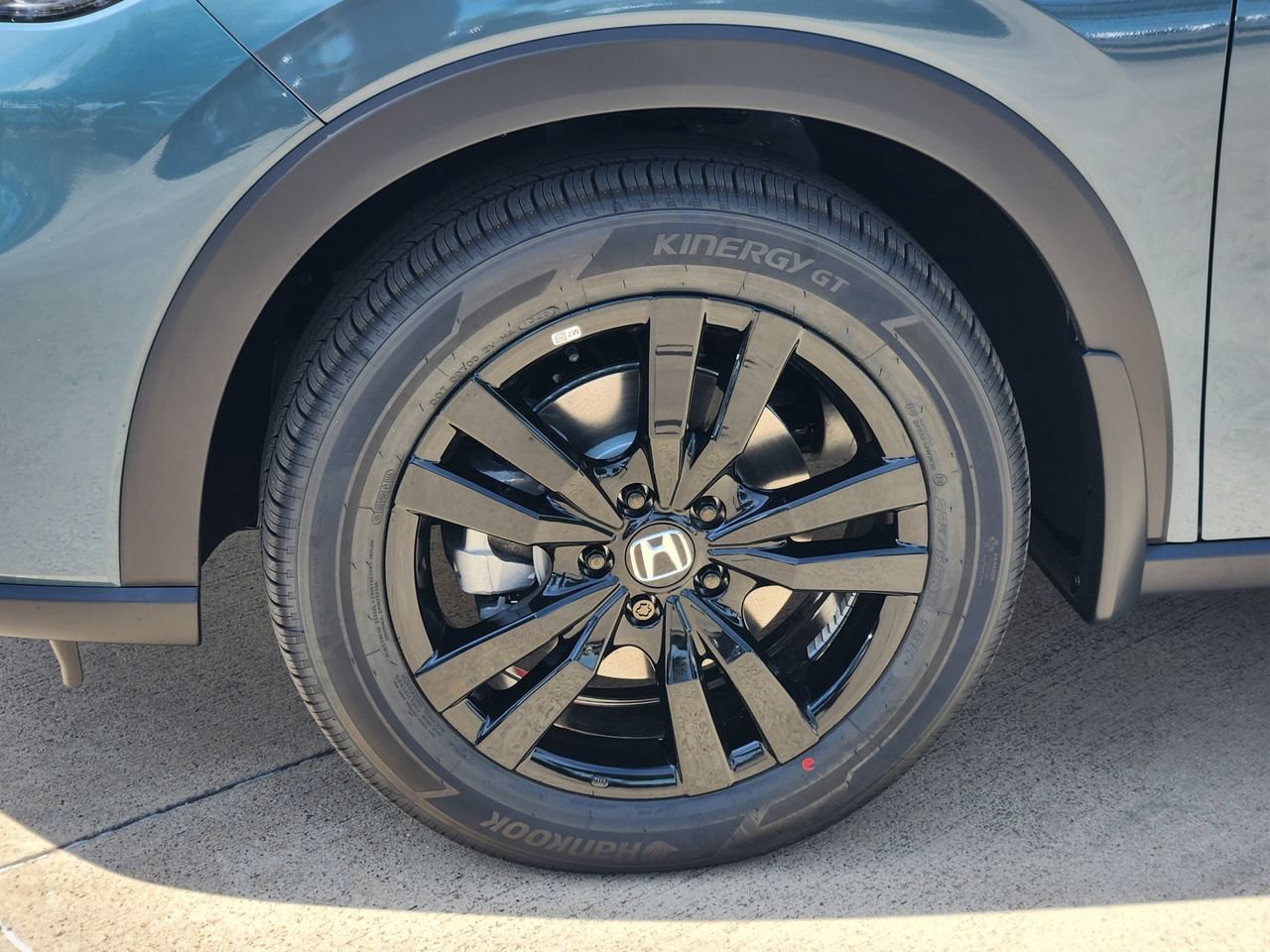 New 2027 Honda HR-V Sport image 8
