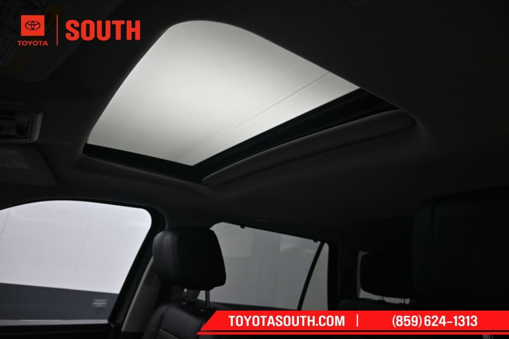 Used 2023 Toyota Sequoia Limited w/ TRD Off-Road Package AWD/4WD image 26