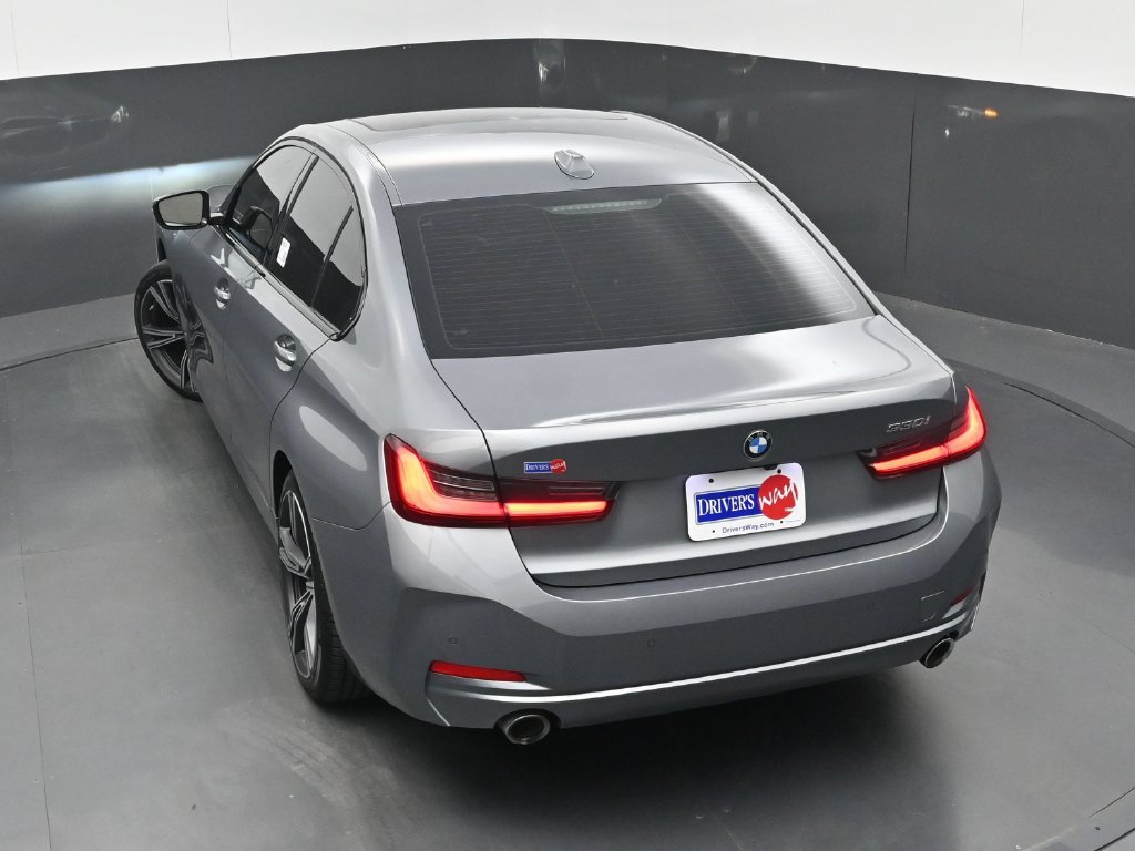 Used 2023 BMW 330i Sedan w/ Driving Assistance Package RWD image 34