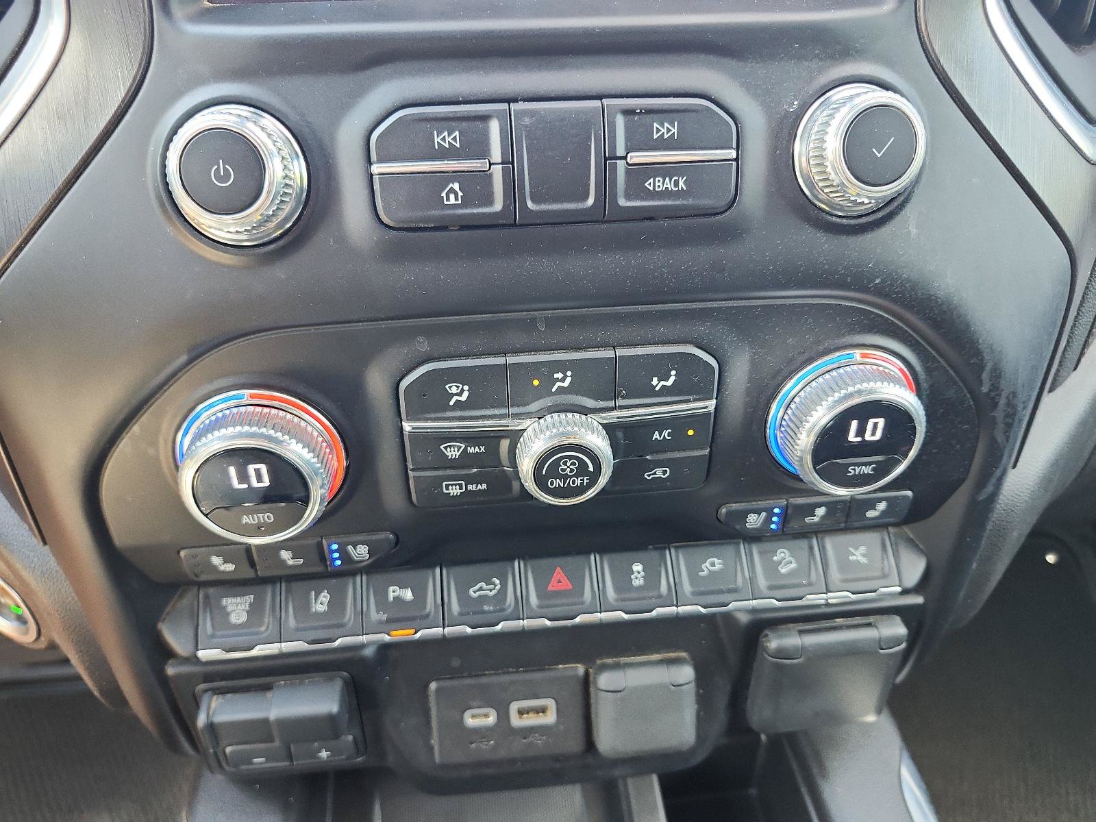 Used 2023 GMC Sierra 2500 AT4 w/ AT4 Premium Plus Package AWD/4WD image 23