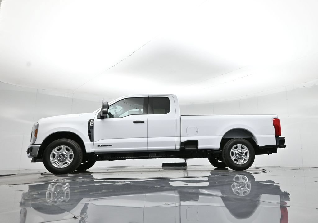 New 2026 Ford F350 XLT RWD image 7