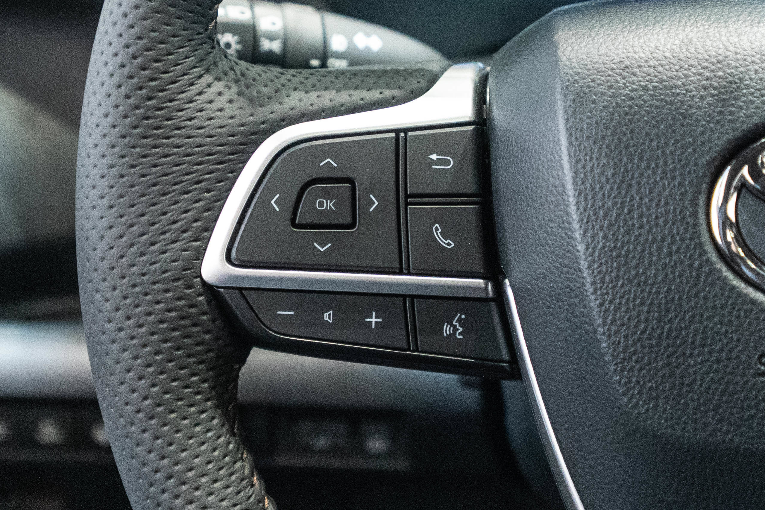 Certified 2026 Toyota Sienna Platinum AWD/4WD image 18