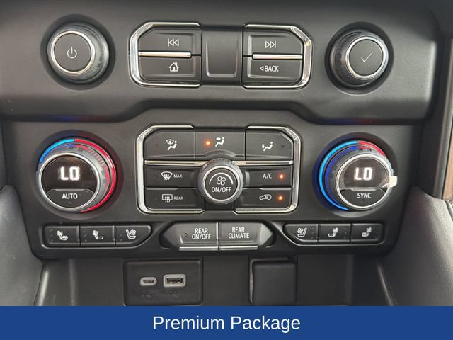 Certified 2024 Chevrolet Suburban High Country w/ Premium Package AWD/4WD image 14
