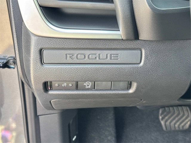 New 2026 Nissan Rogue S image 22